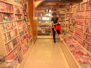 Manga czyli japońskie komiksy w księgarni